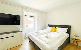 Contactless Self-Check-In - Stayhere Central City Studio 10